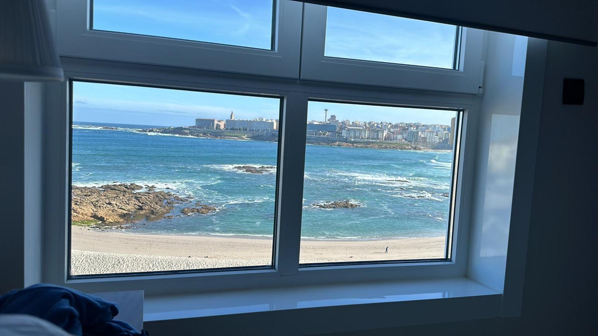 Piso Con Vistas A La Playa De Riazor Lejlighed A Coruña Eksteriør billede