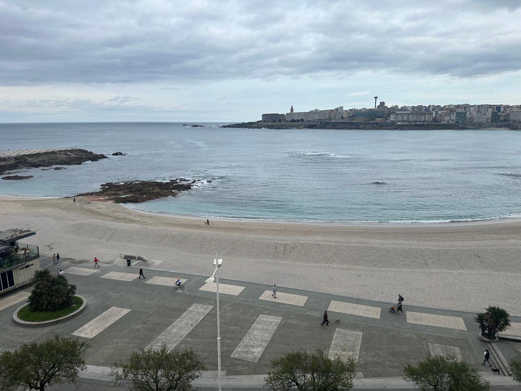 Piso Con Vistas A La Playa De Riazor Lejlighed A Coruña Eksteriør billede