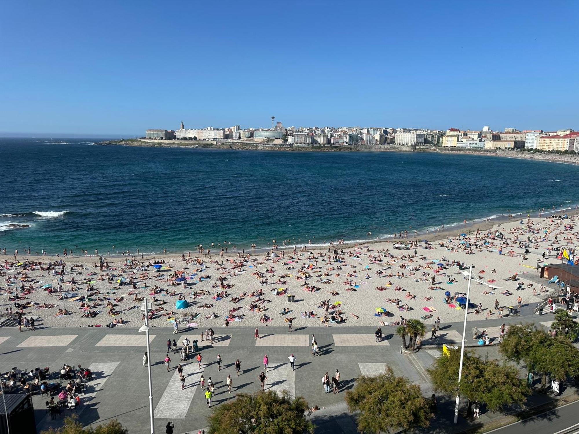 Piso Con Vistas A La Playa De Riazor Lejlighed A Coruña Eksteriør billede